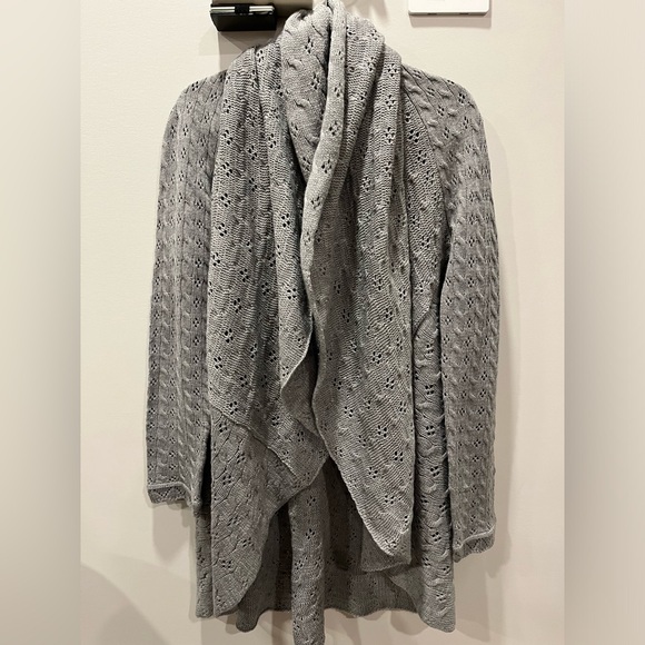 Grey Afghan Sweater - Picture 4 of 6